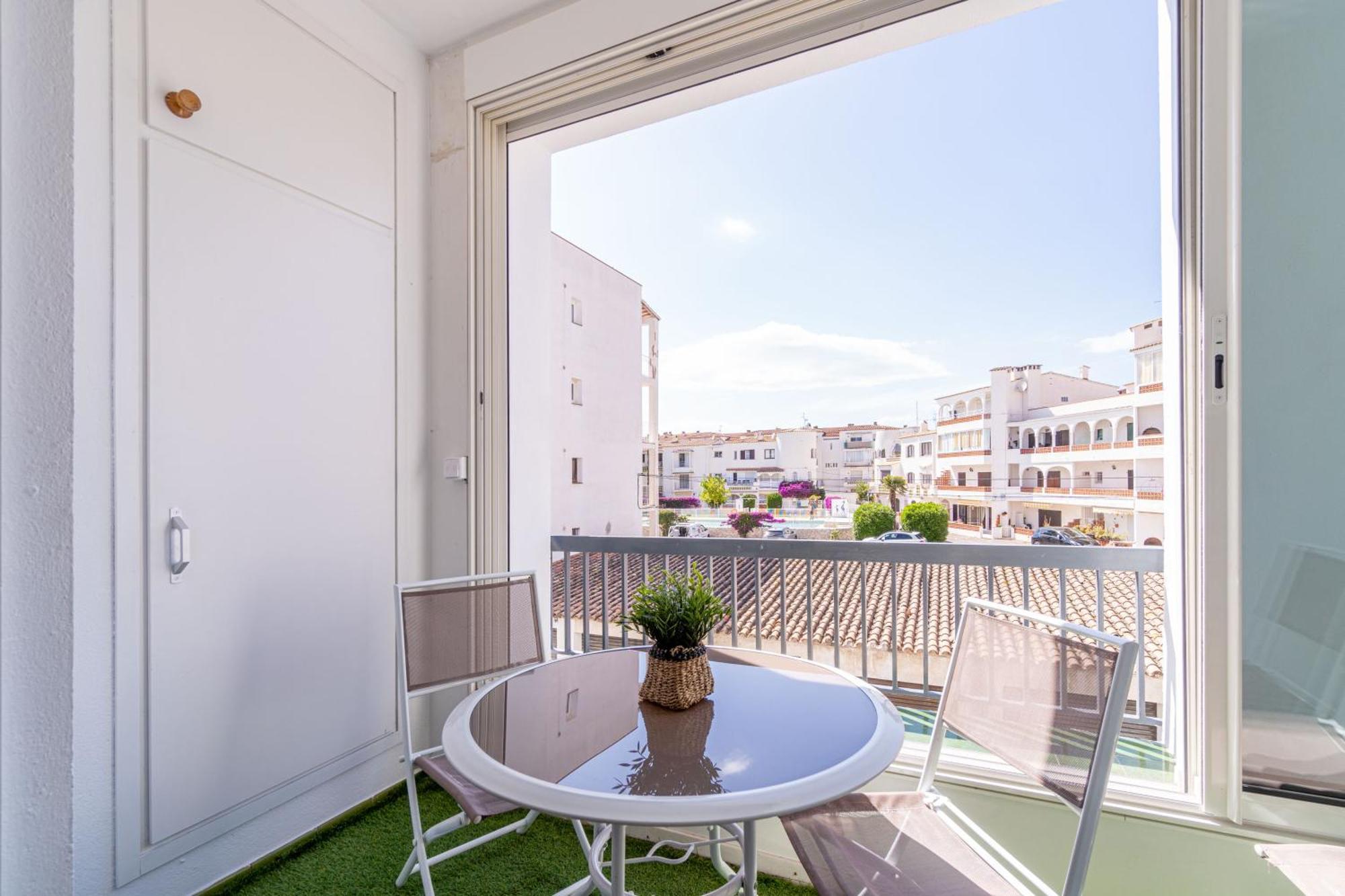 Basic Comfort Apartment Royal Marine 0176 Empuriabrava Exteriör bild